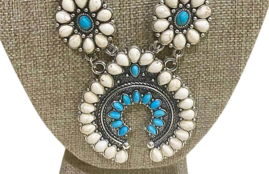 The Runnin' Iron - Women's Squash Blossom Jewelry Necklace Set - Rack Hunt -