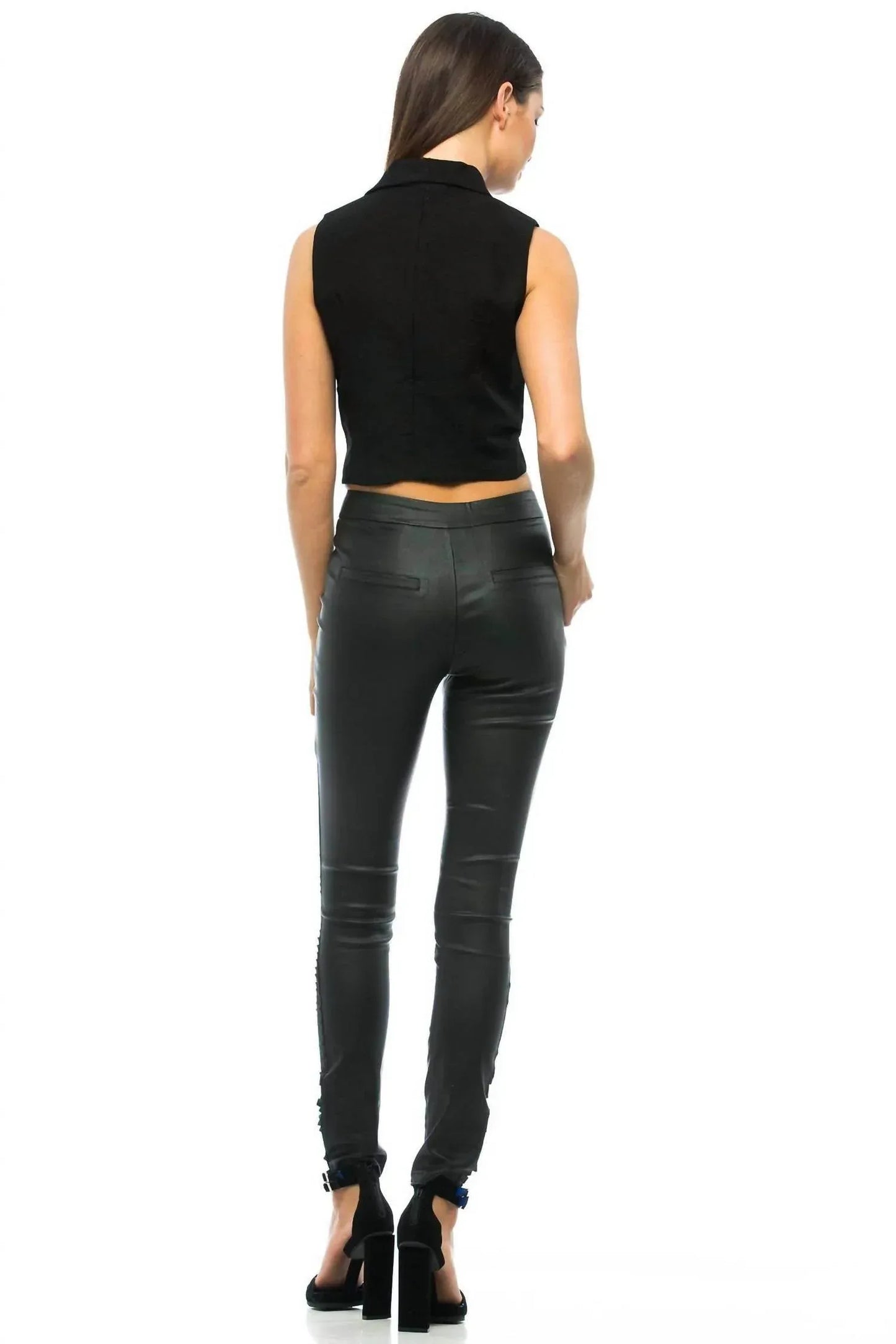 ASILIO - Girl Boss Crop - Rack Hunt