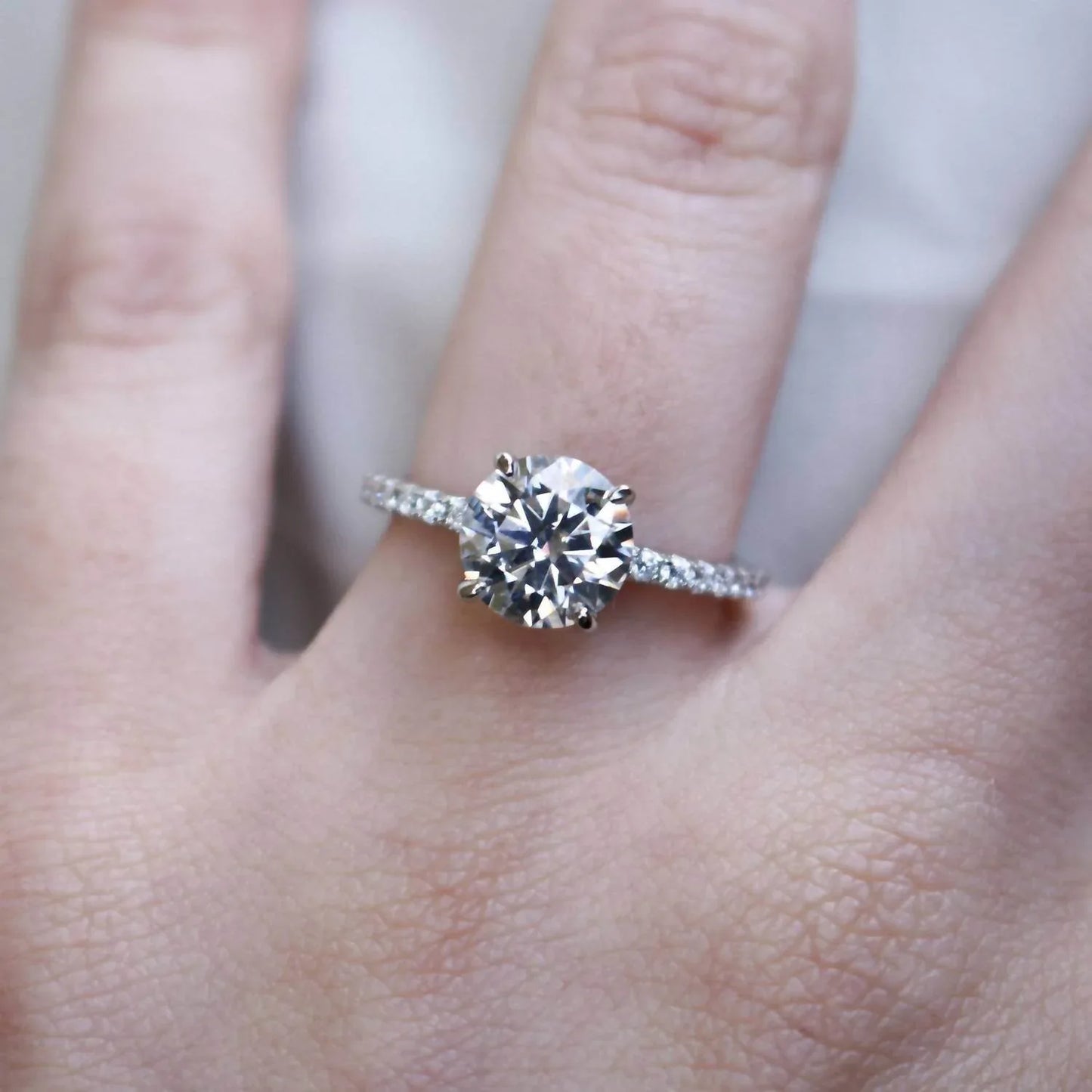 Allyanna Gifts - Women's 2.0ct 8.0mm Moissanite Engagement Ring - Rack Hunt