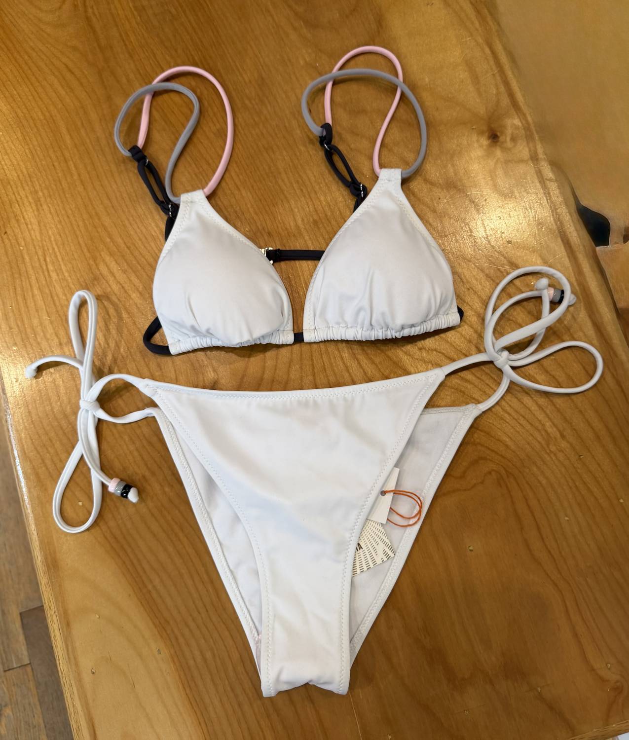 TRIANGLE TOP BIKINI