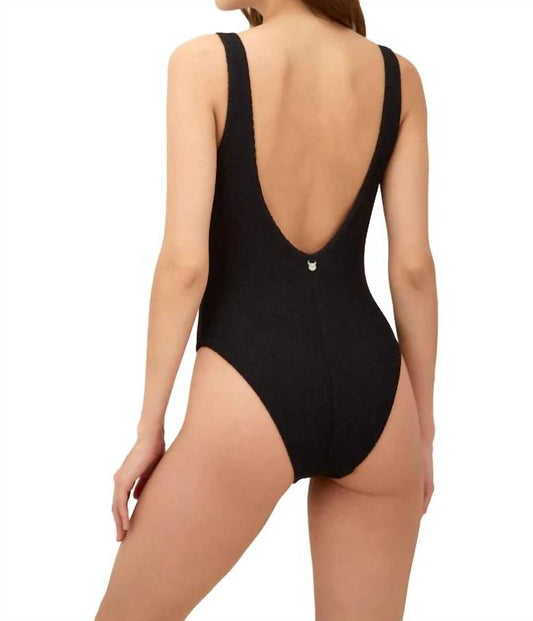 Textured Wave Tag One Piece Swimsuit - Plus