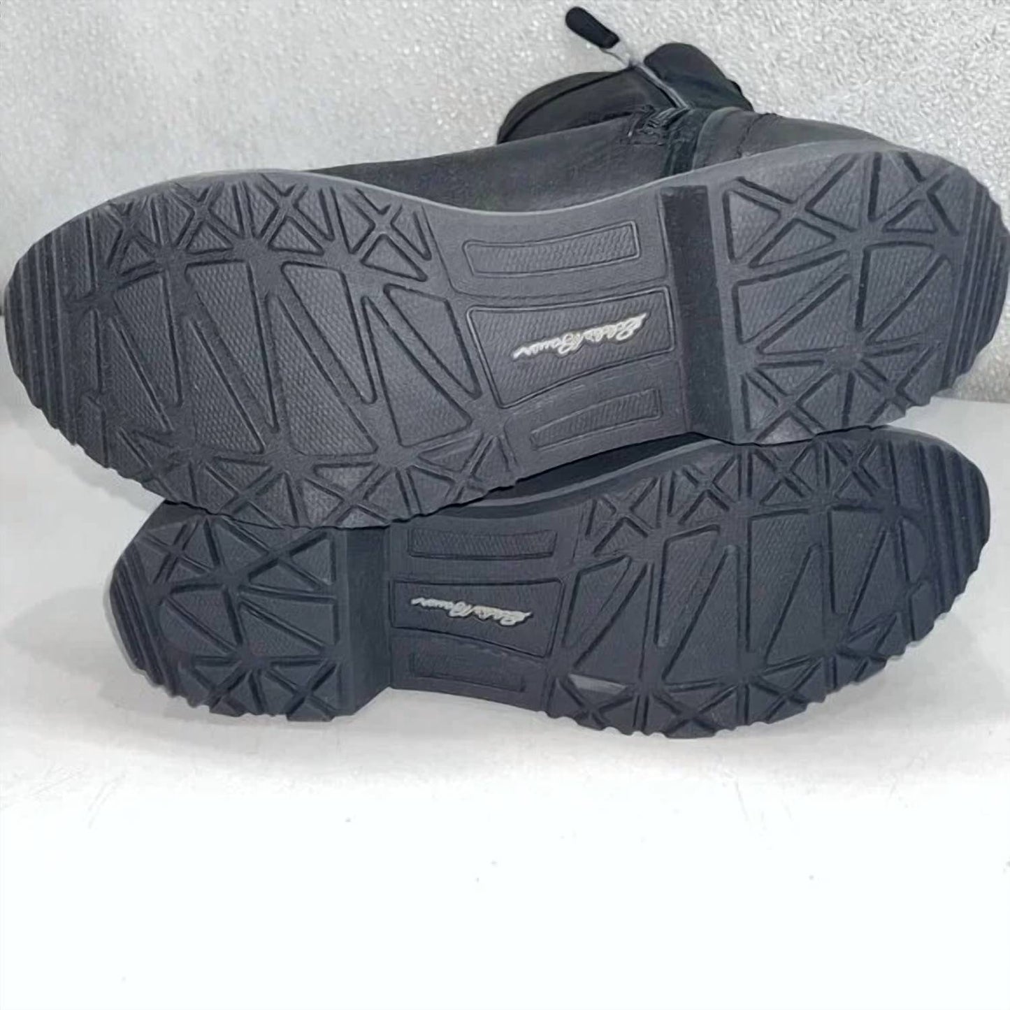 Women's Trace Leather Booties
