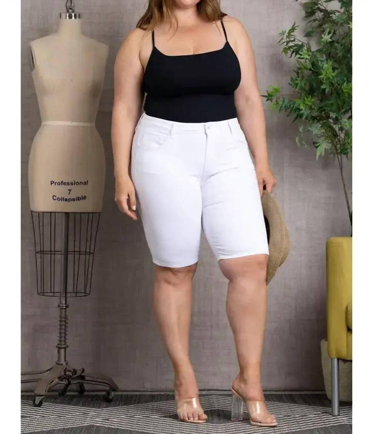 Women's Della Shorts