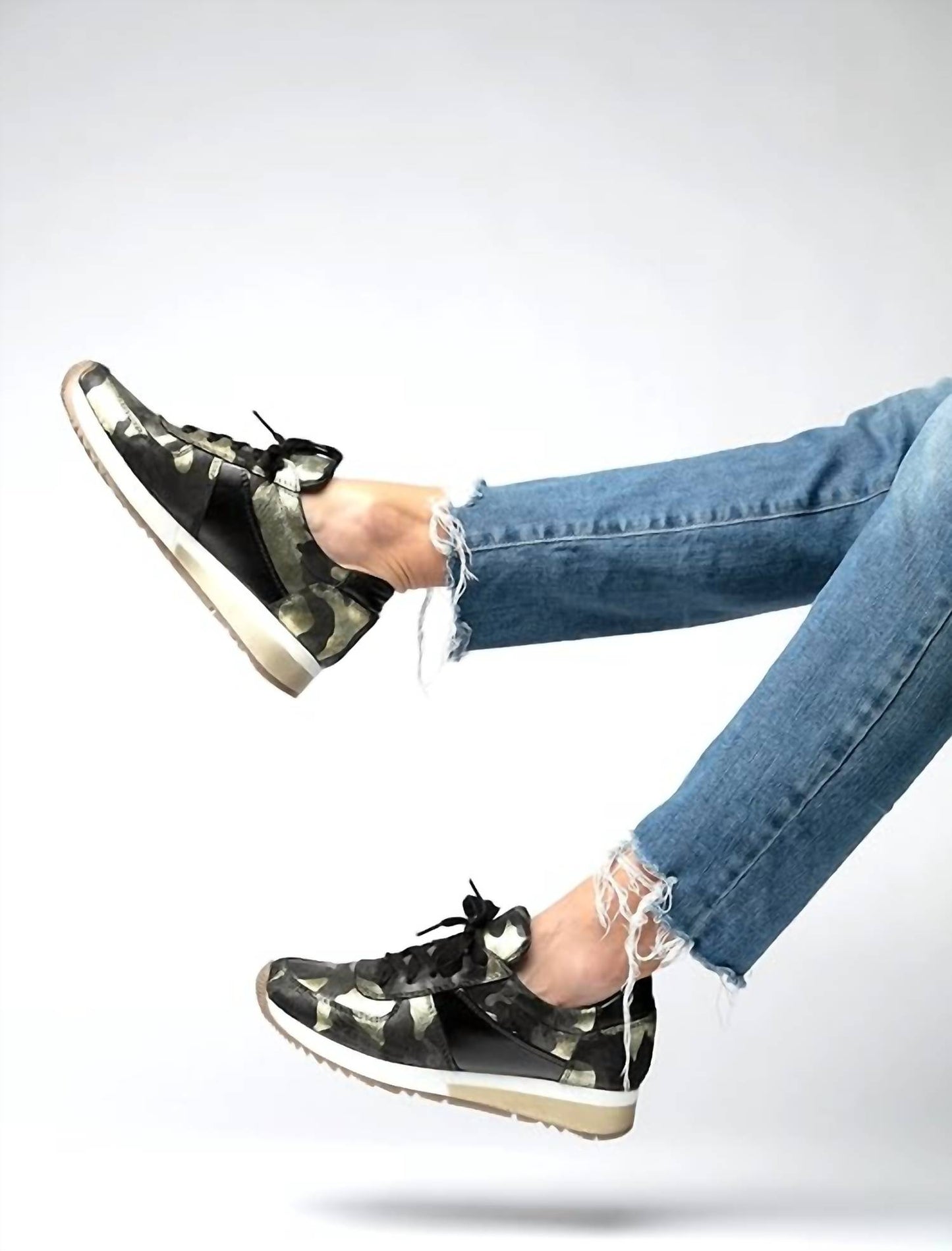 Women's Holly Fashion Sneakers