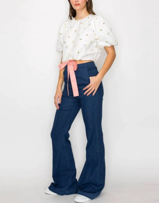 Embroidery Top With Bow Detail