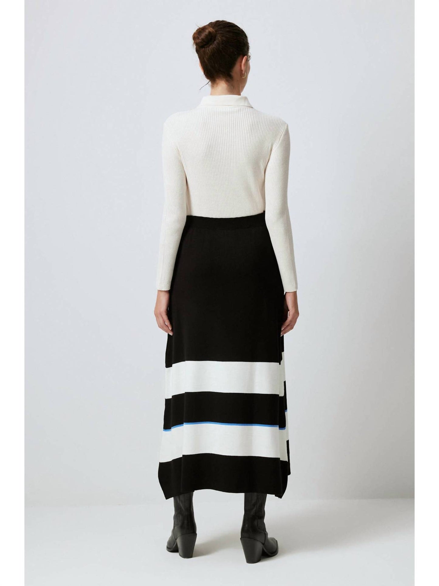 Striped Knitwear Skirt With Elastic Waist