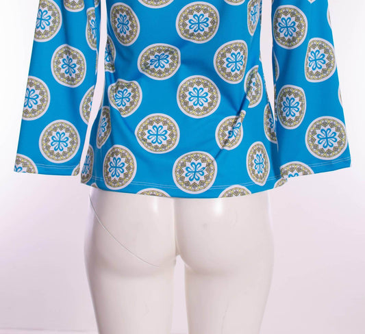 Michelle Parisou - Women's Raya V-neck Top - Rack Hunt -