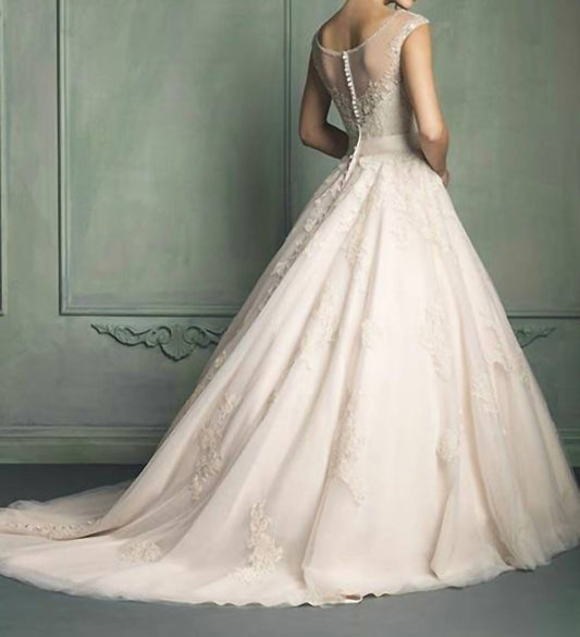 Lace Wedding Dress
