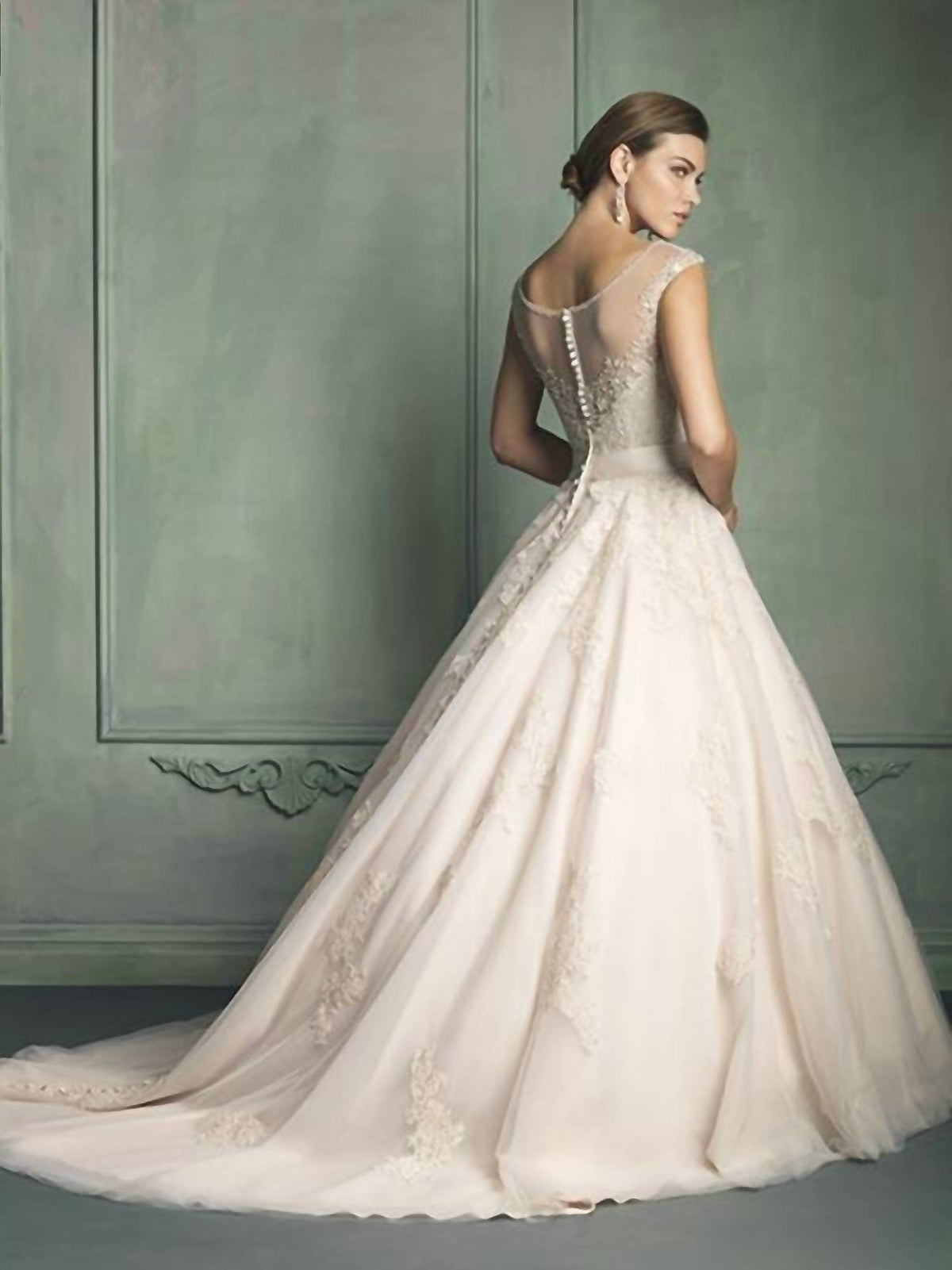 Lace Wedding Dress