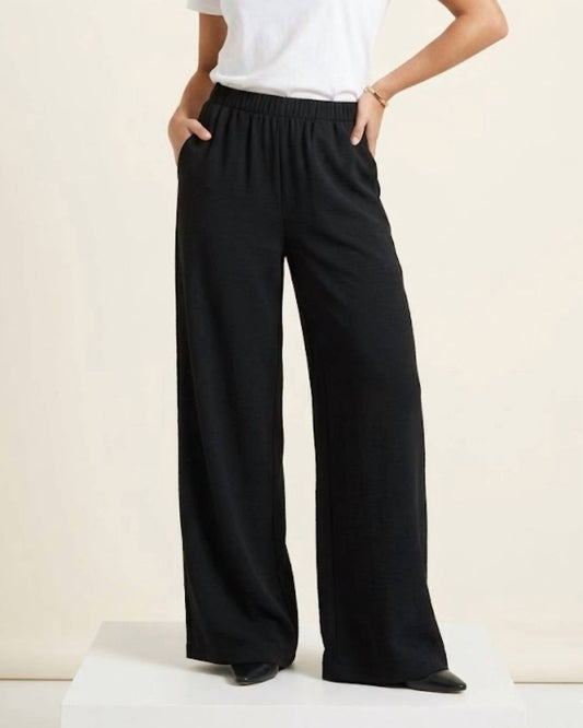 Wide Legged Crepe Casual Pants