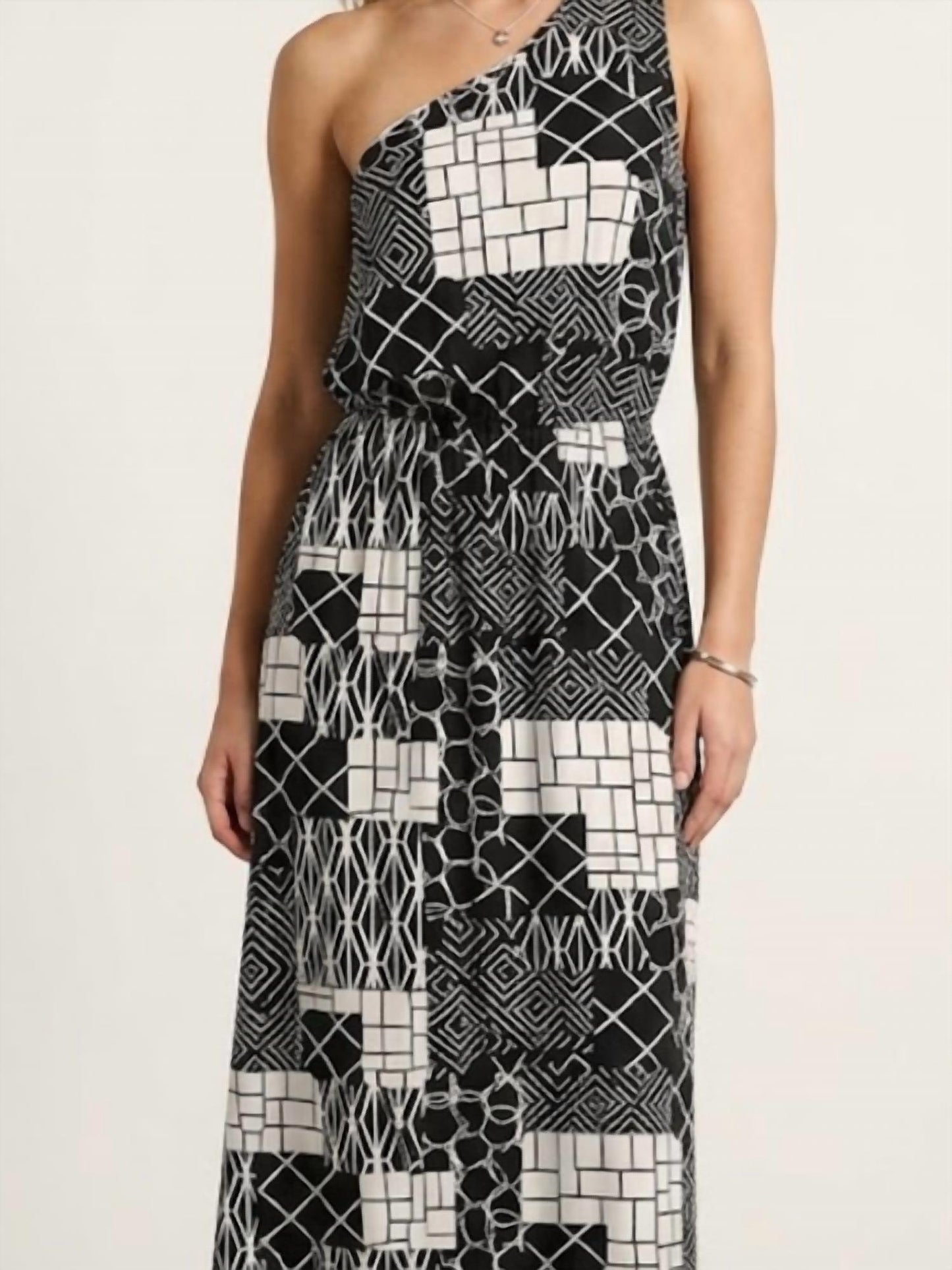 Muse One Shoulder