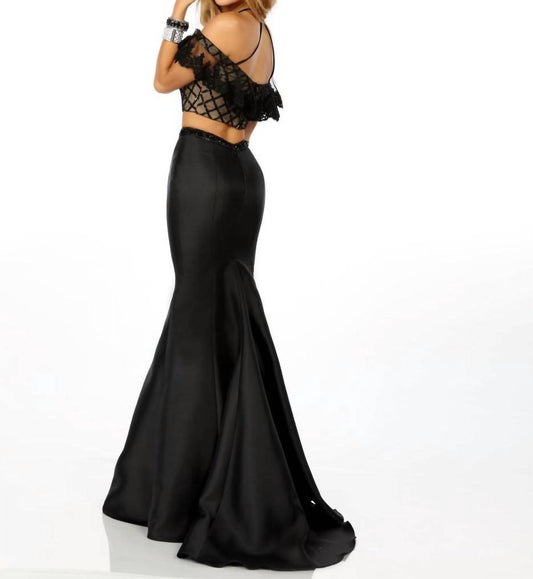 Two-piece Elegant Prom Dress