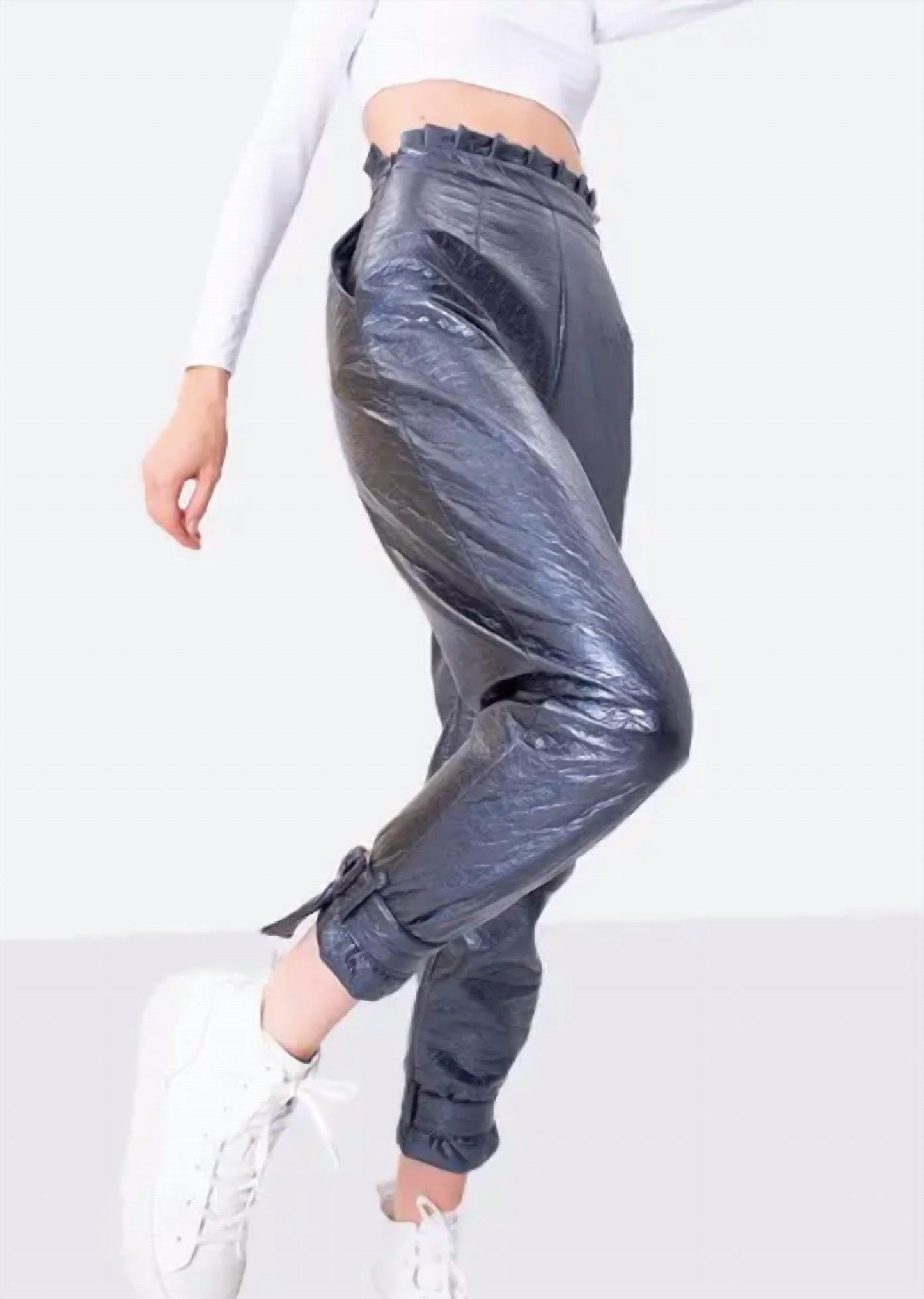 Belted Hem Carrot Pants