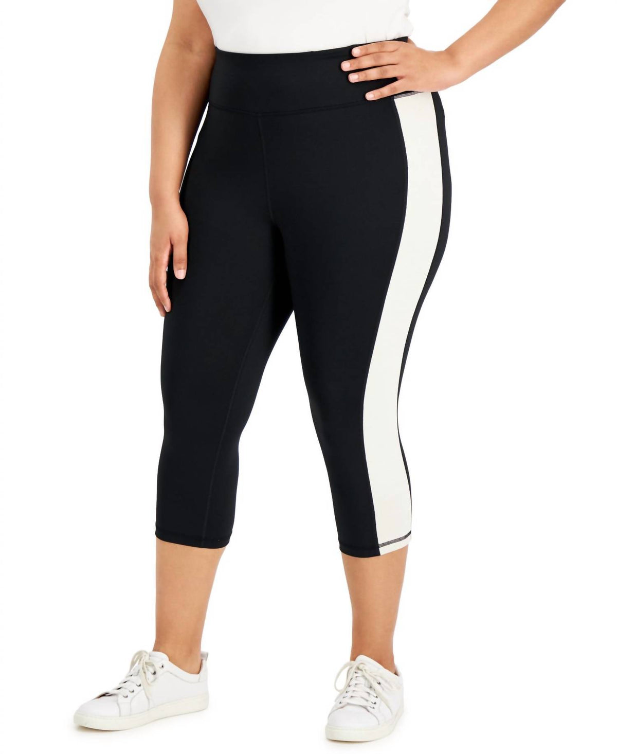 Women's Colorblock Capri Leggings - Plus