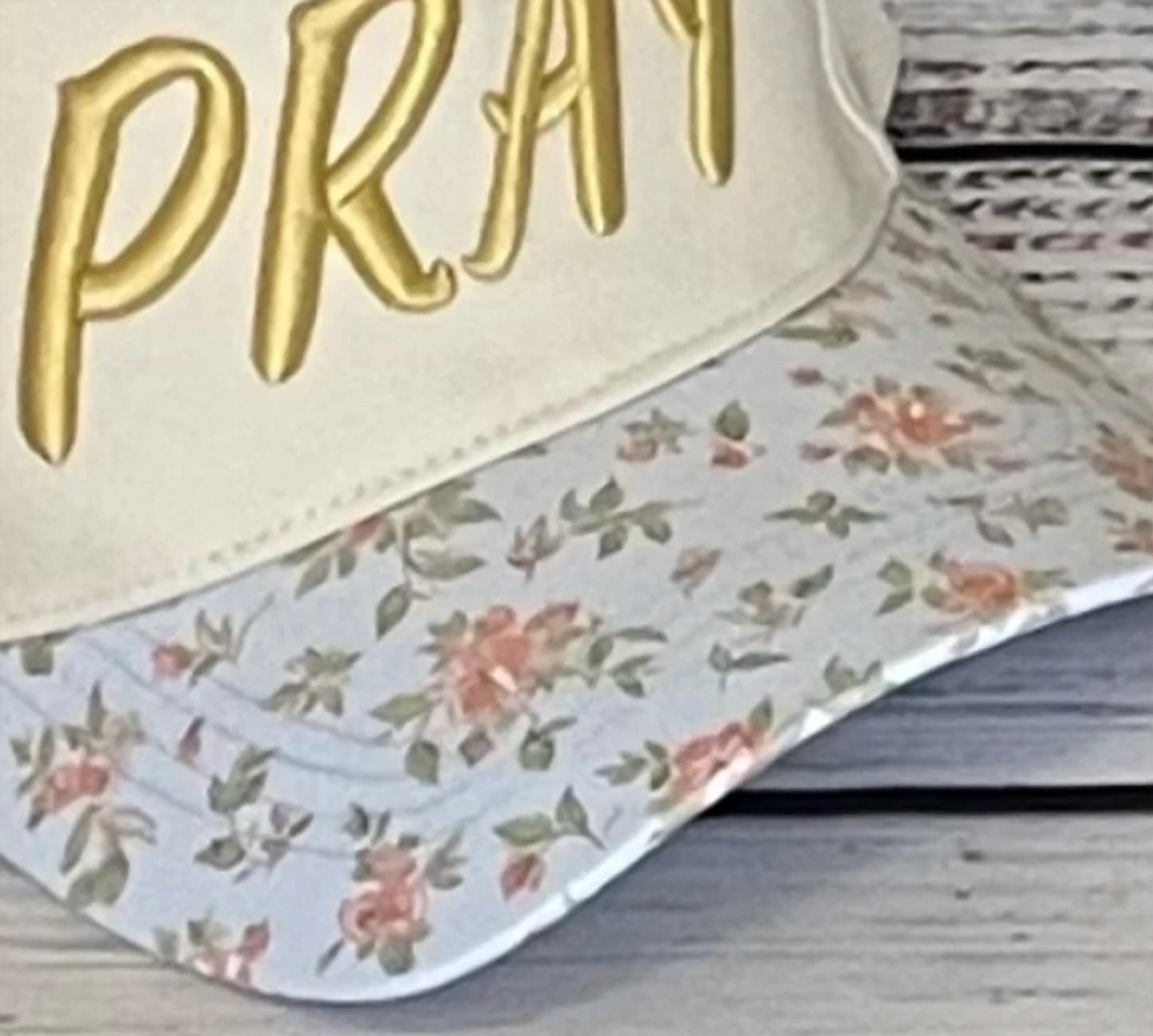 Women's Pray Hat