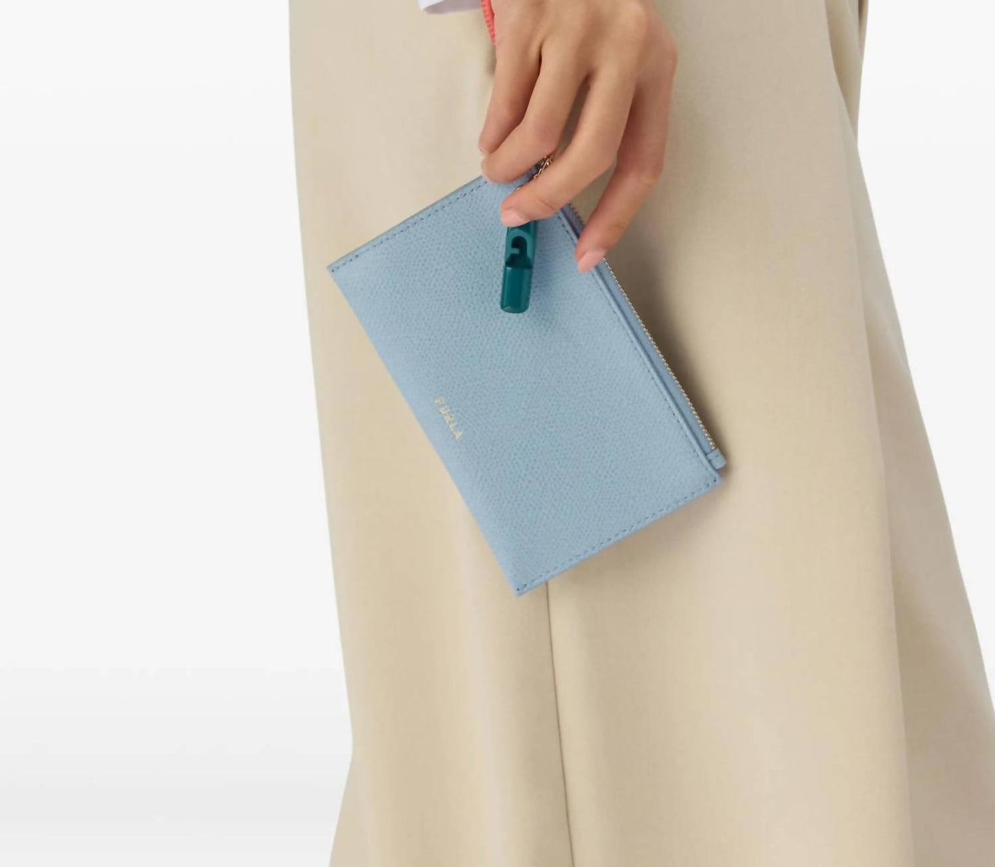 Women's Iride Envelope Zip Leather Clutch Bag