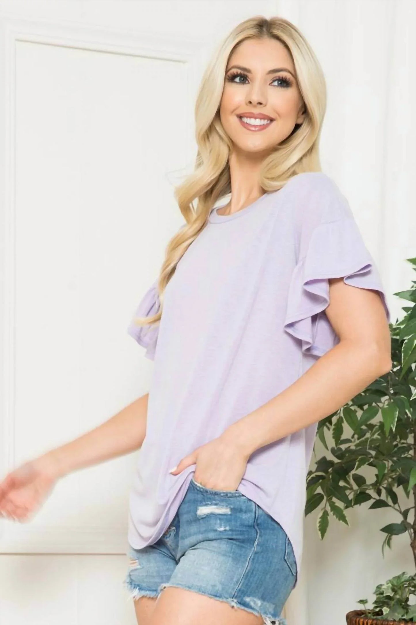 Acting Pro - Solid Ruffle Sleeve Top - Rack Hunt