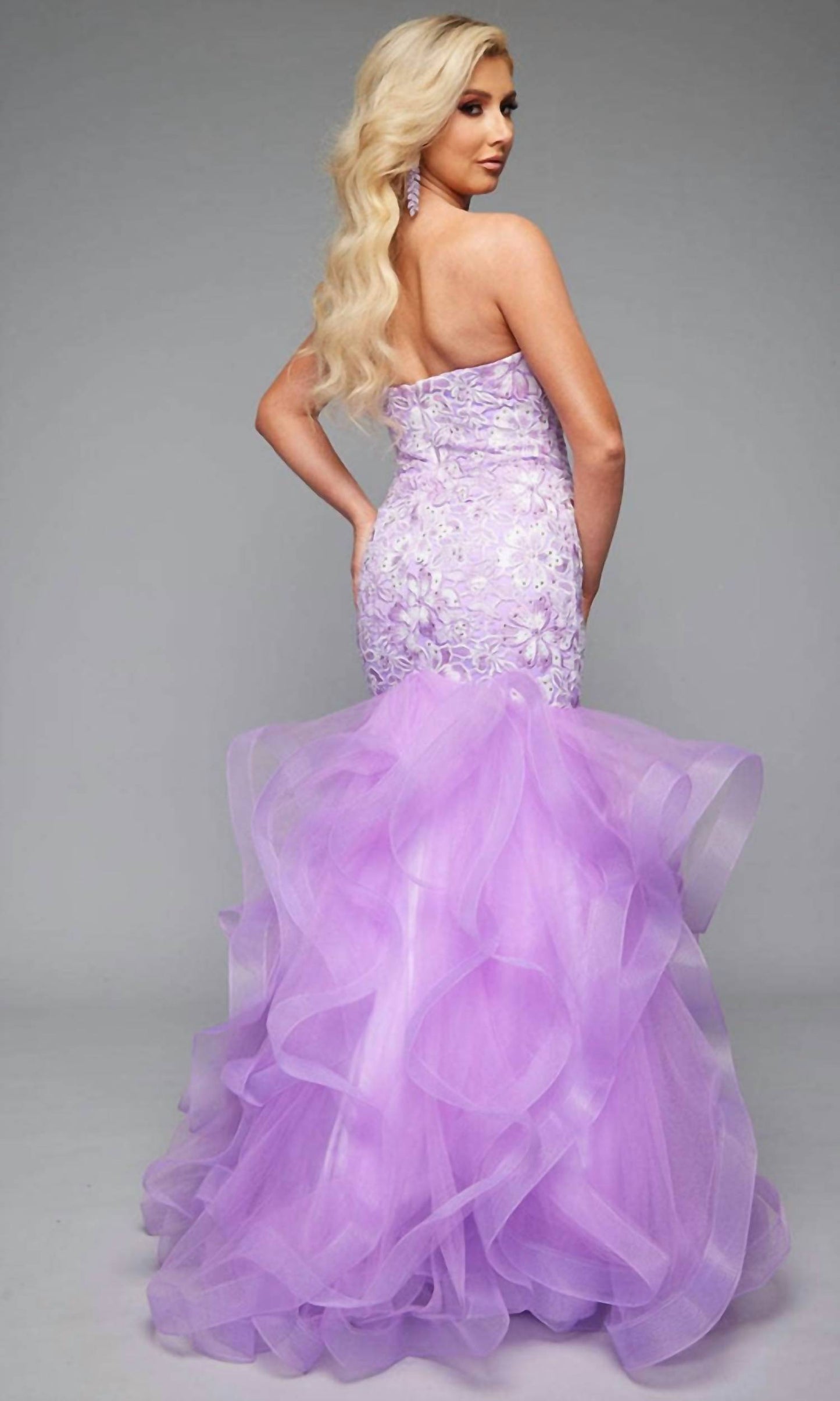 Elegant Mermaid Prom Dress With Lace And Tulle