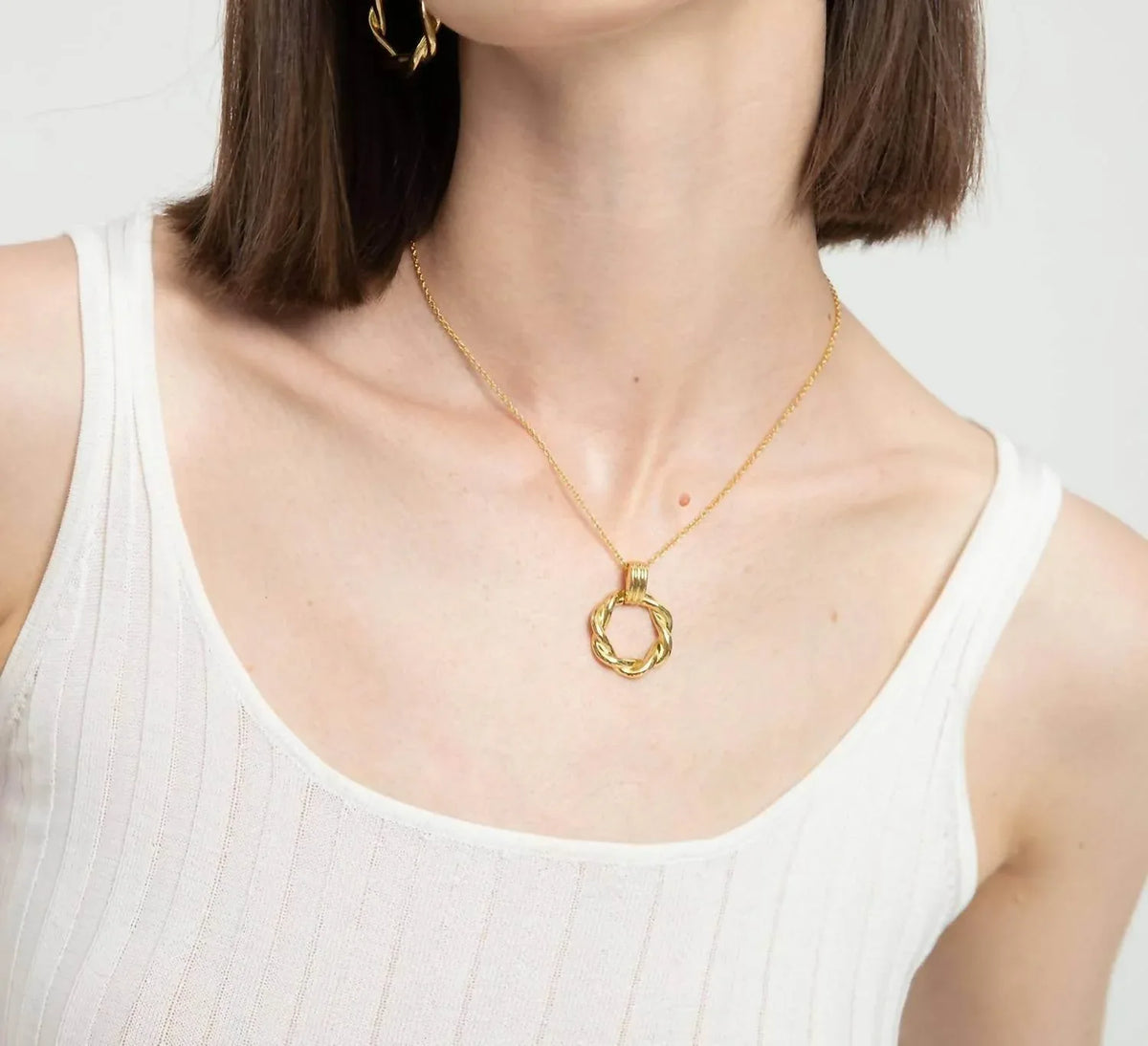 Classicharms - Women's Twisted Hoop Earrings - Rack Hunt