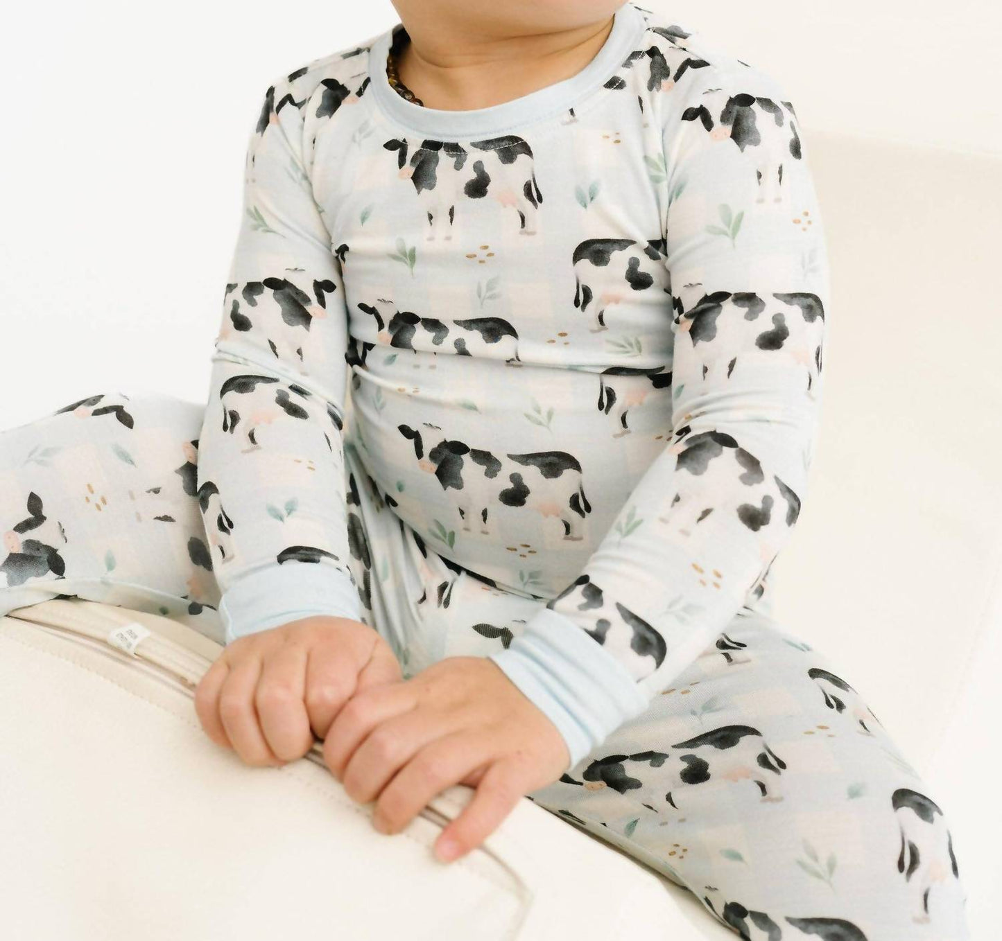Dairy Cow Bamboo Set