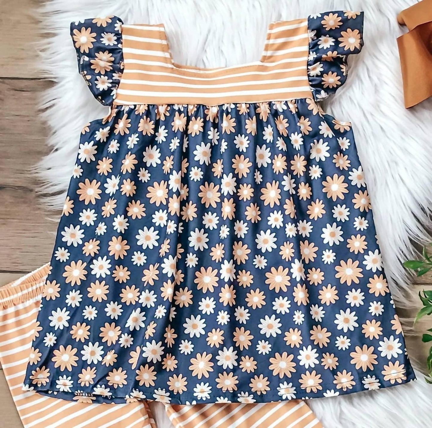 Girls Daises Pant Set