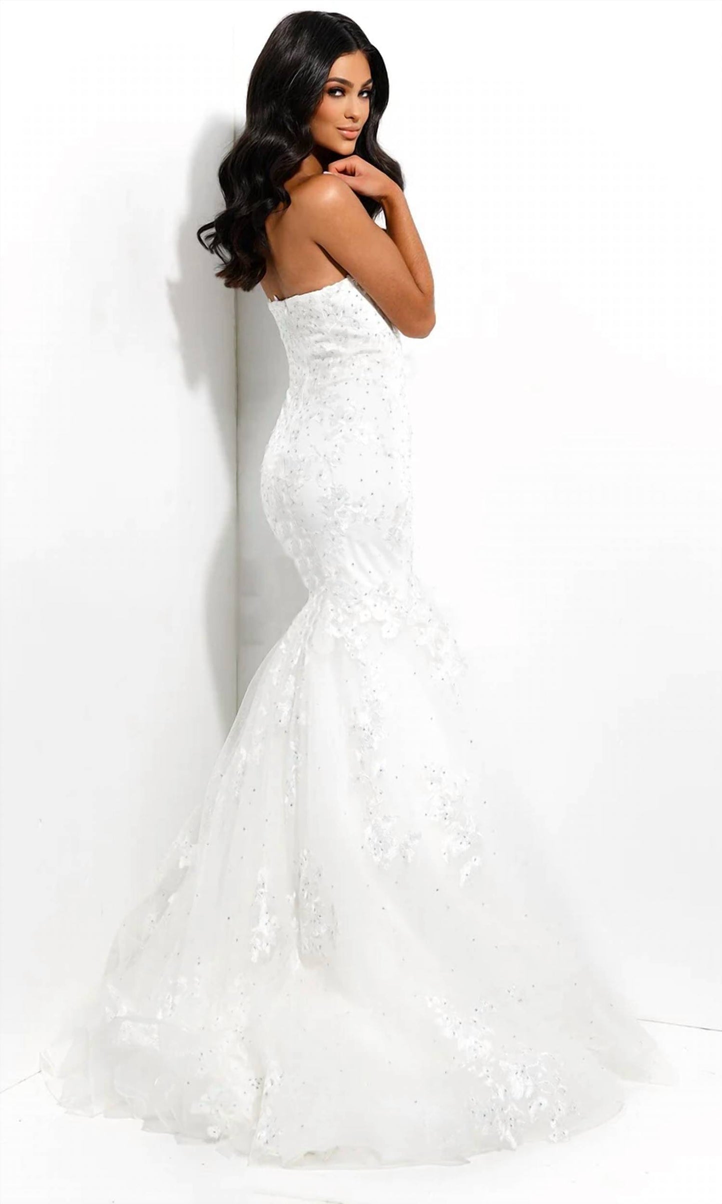 Embroidered Sweetheart Trumpet Gown