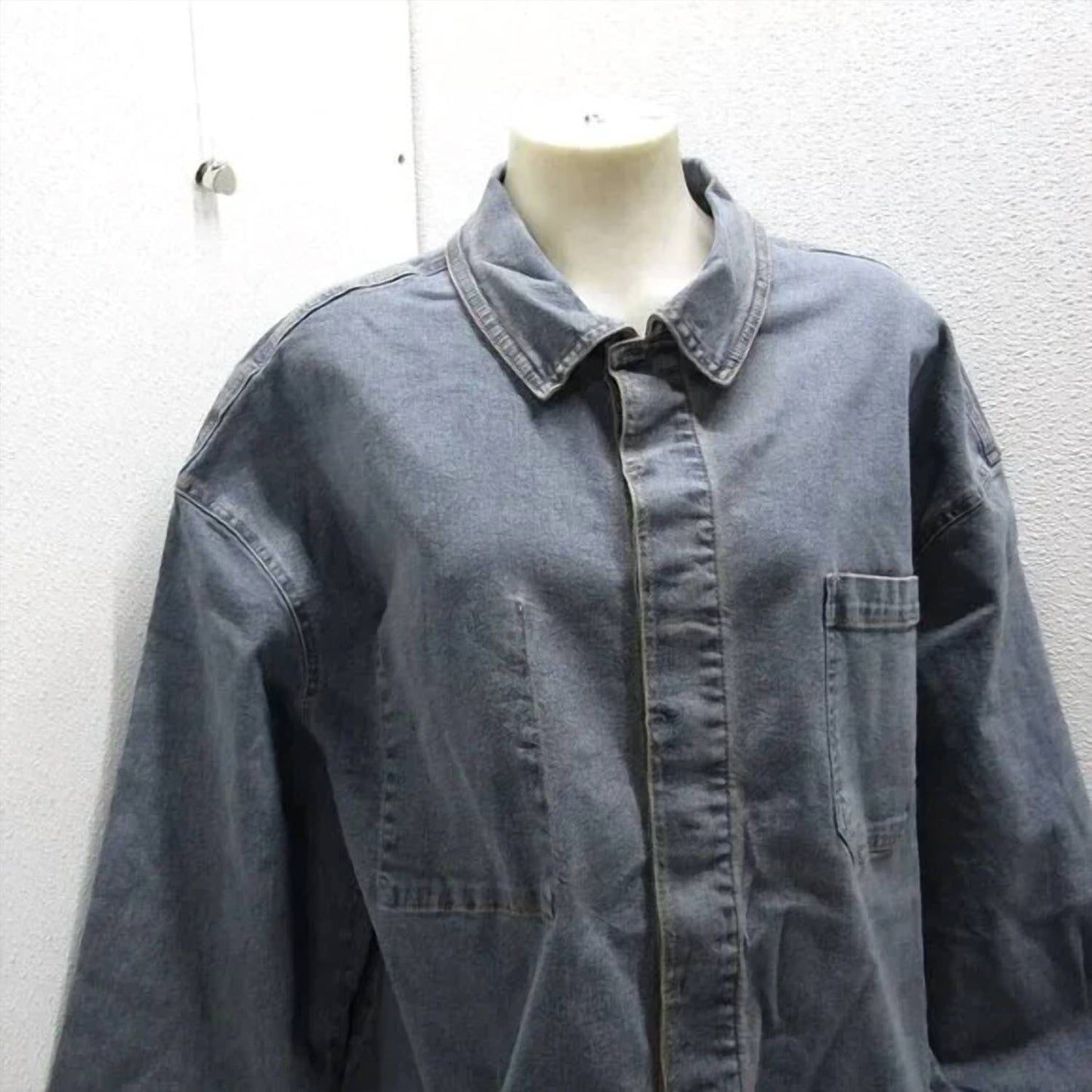 Women's Oversized Denim Shirt Jacket