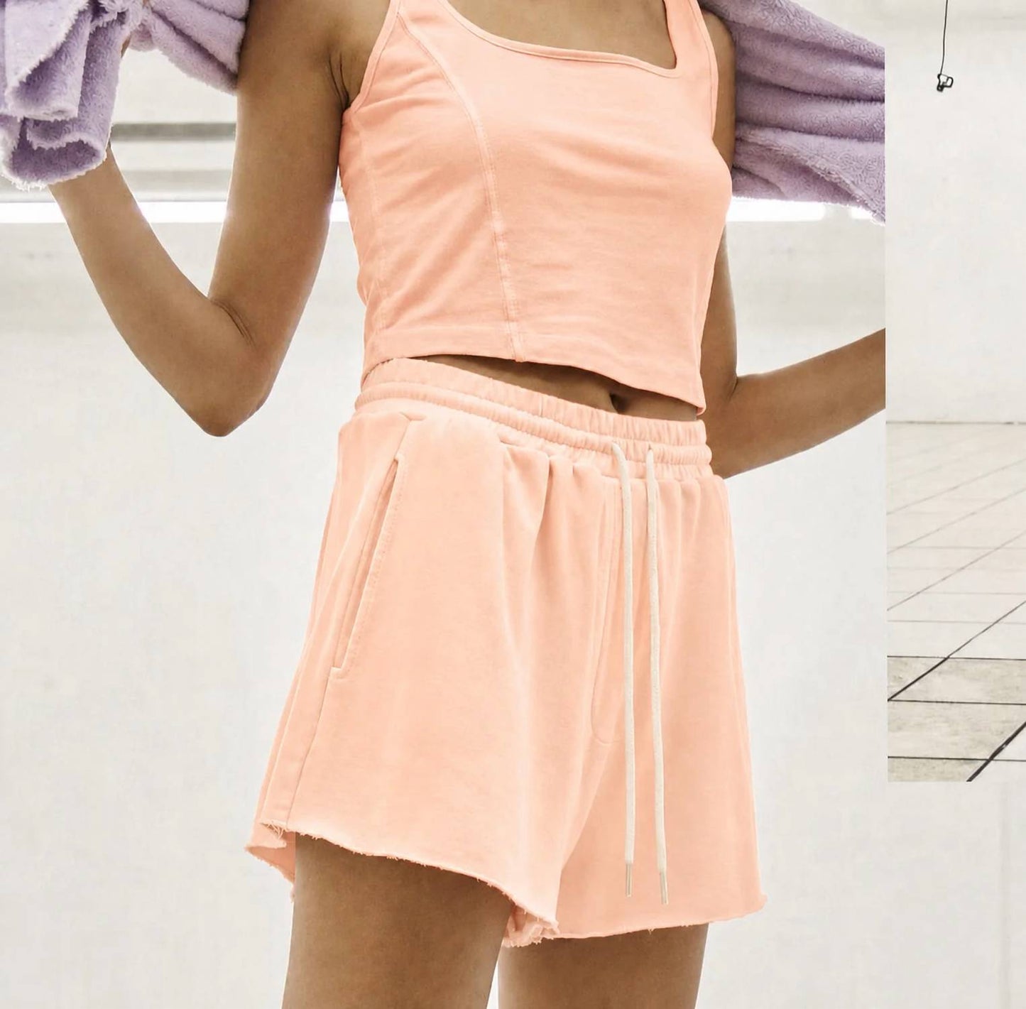 Apple Shorts