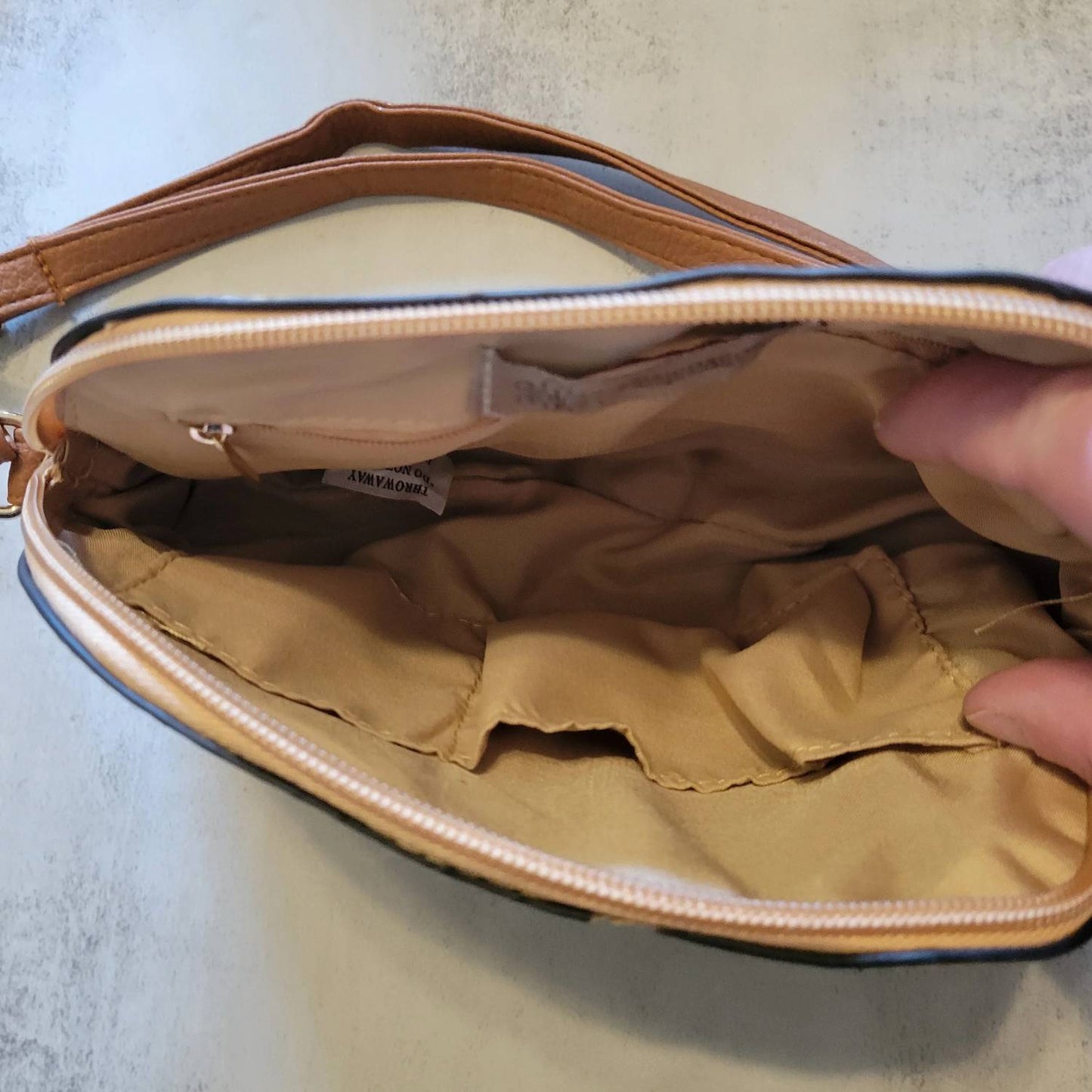 Women's Swirl Print Dome Cork Crossbody Bag
