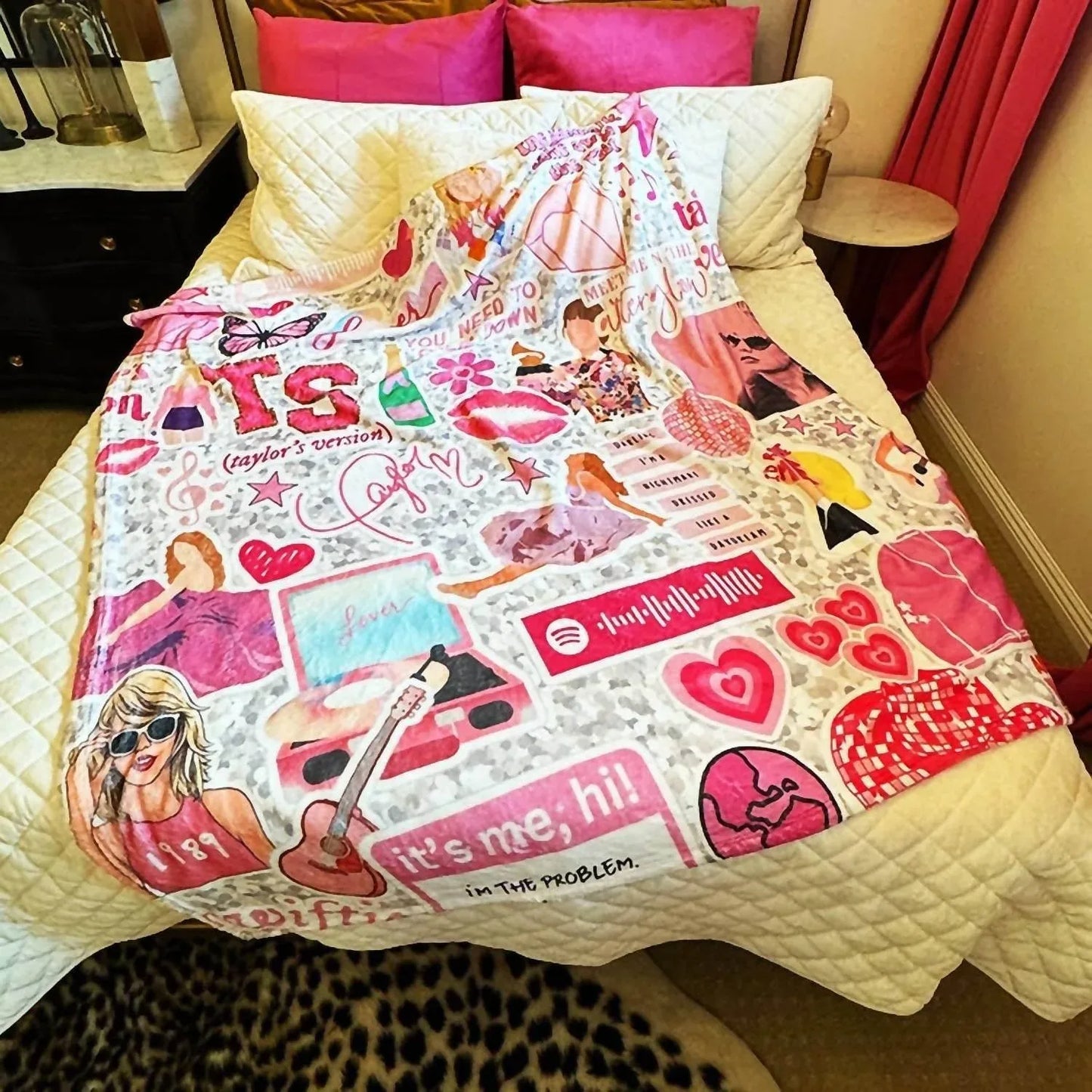 Small Shop - Girls' Eras Tour Music Inspired Plush Throw Blanket - Rack Hunt
