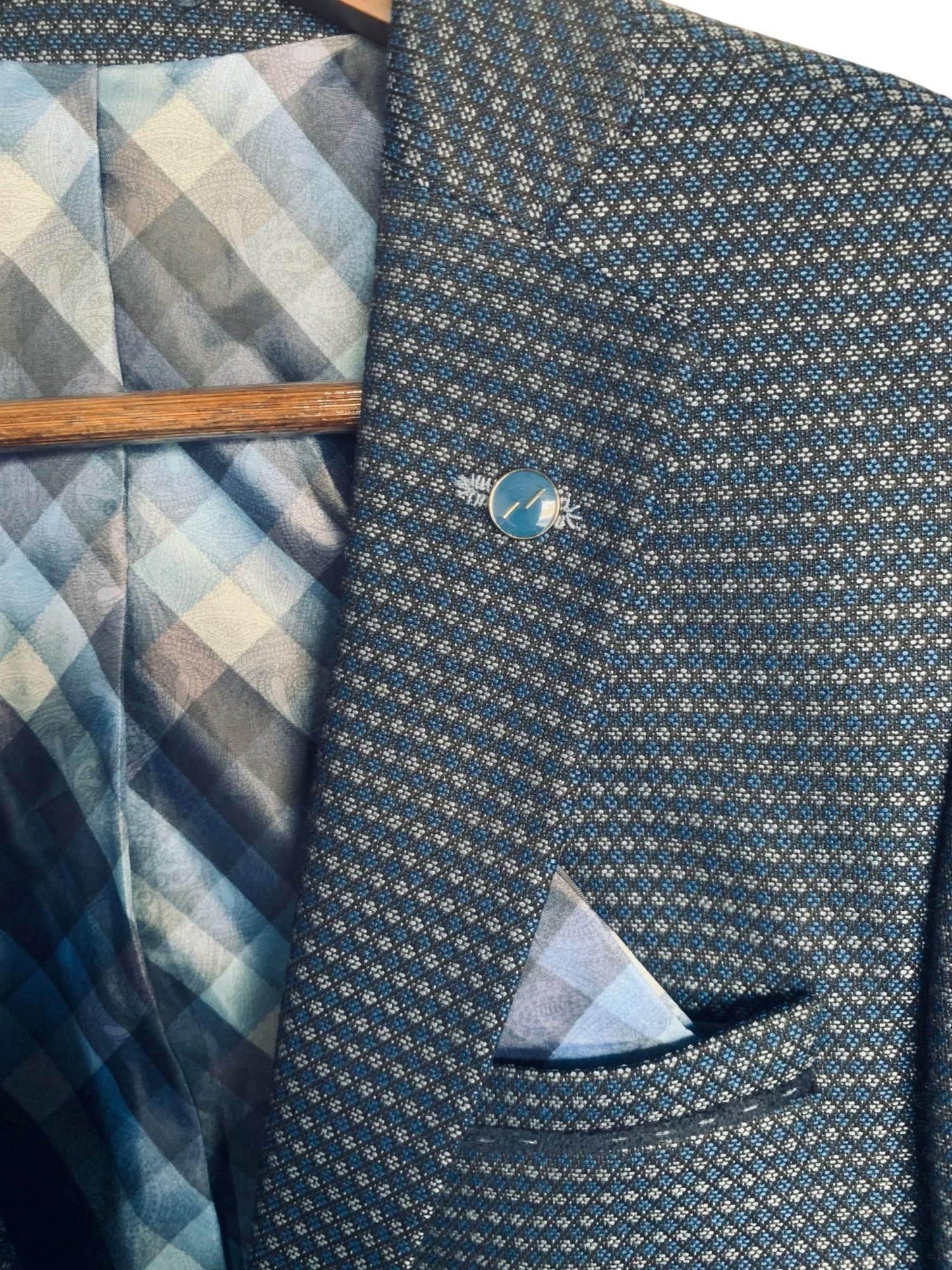 Carlos Amorin - Men Wool Sport Blazer - Rack Hunt