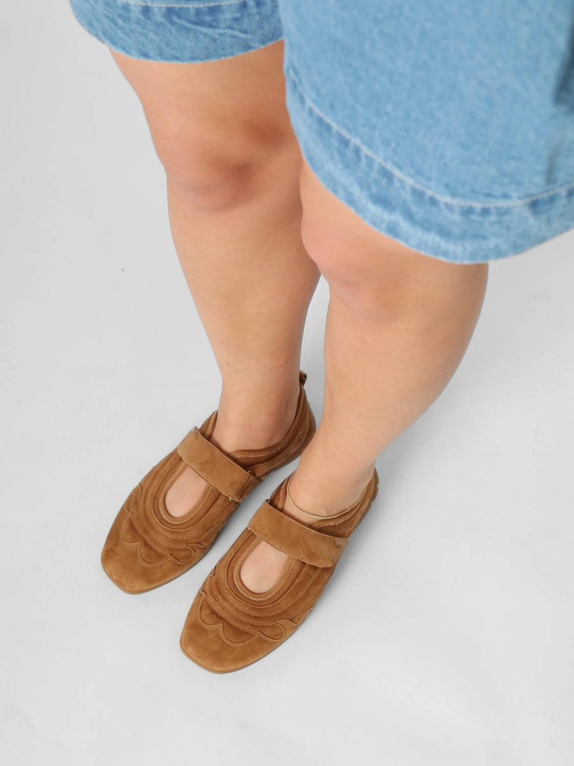 Women's Magda Saddle Sneaker