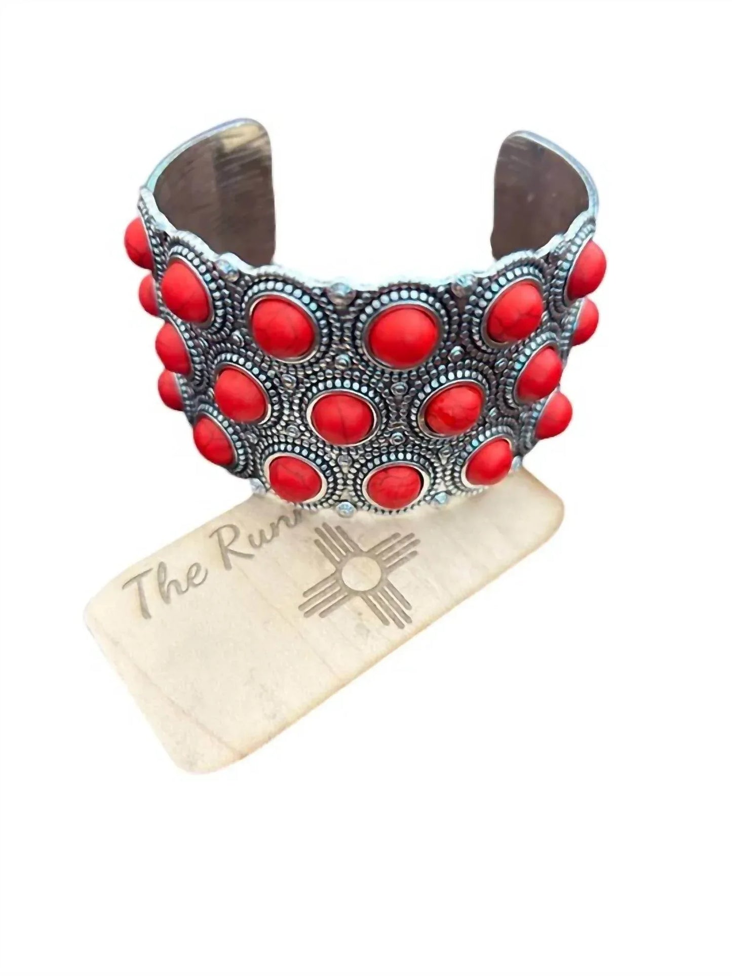The Runnin' Iron - Beautiful Chunky Cuff Bracelet - Rack Hunt
