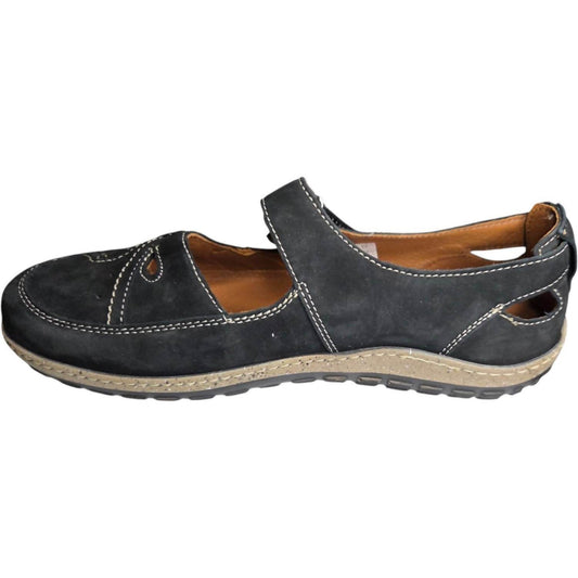 Vital Arch - Women's Diora Genuine Leather Closed-toe Summer Flats - Rack Hunt -