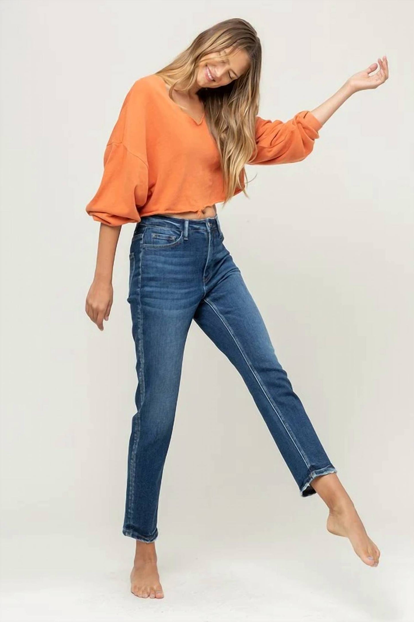 Elijah Straight Mom Jeans