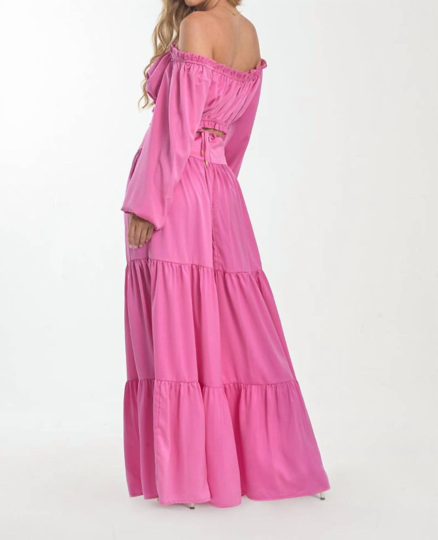 Off-shoulder Maxi Dress