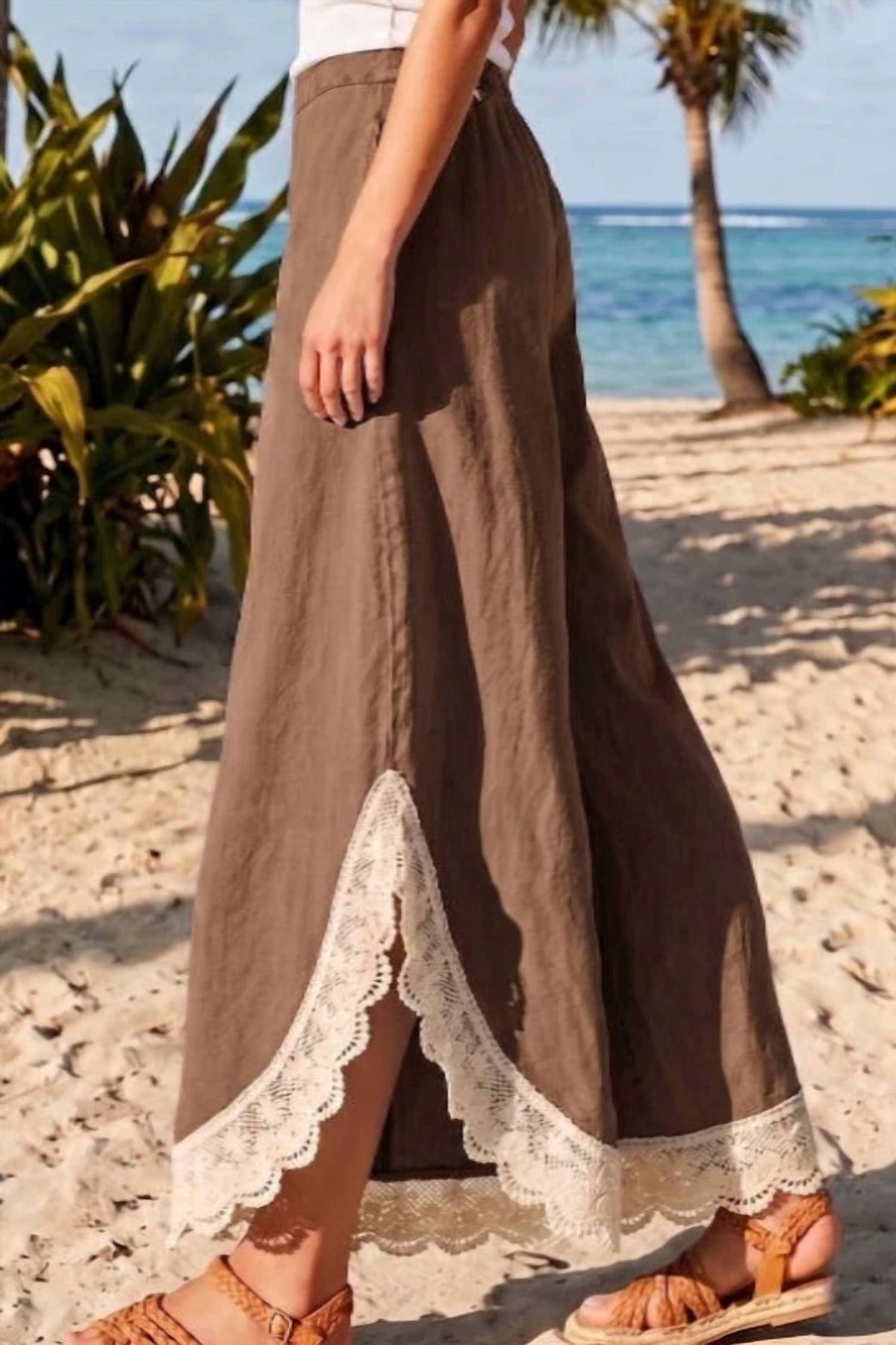 Tyra Tulip Elastic Waist Pants