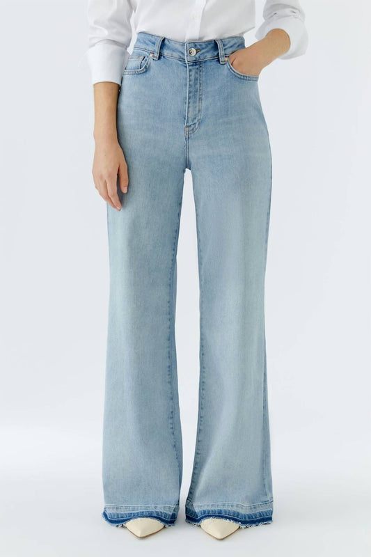Wide-cut Flared Jeans