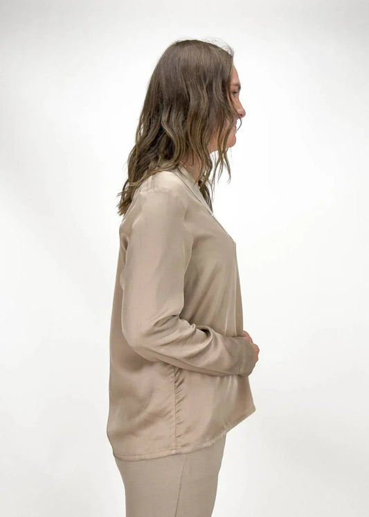 Margittes - Tori V-neck Top - Rack Hunt