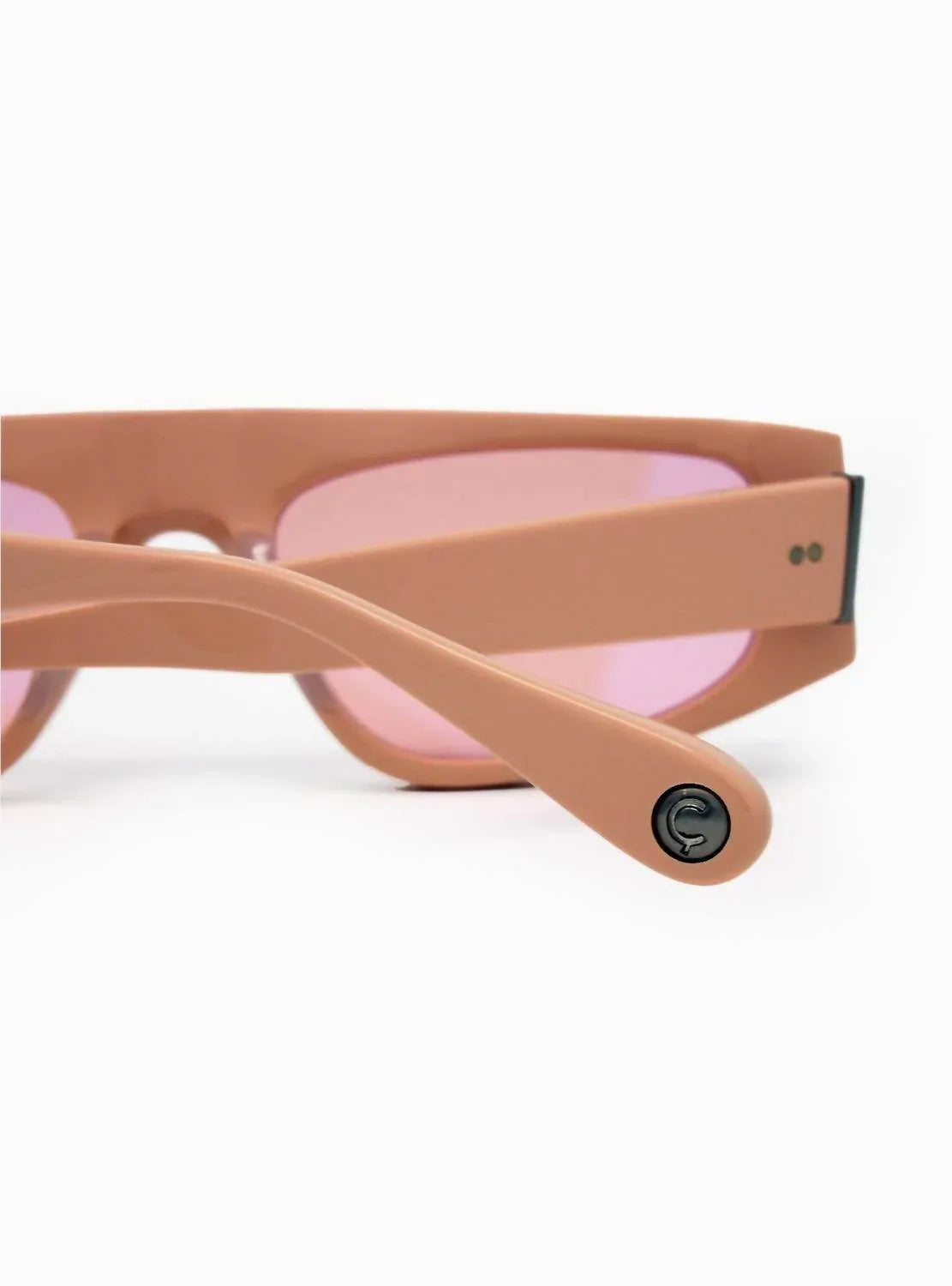 Aperçu Eyewear - Women's Marie Sunglasses - Rack Hunt
