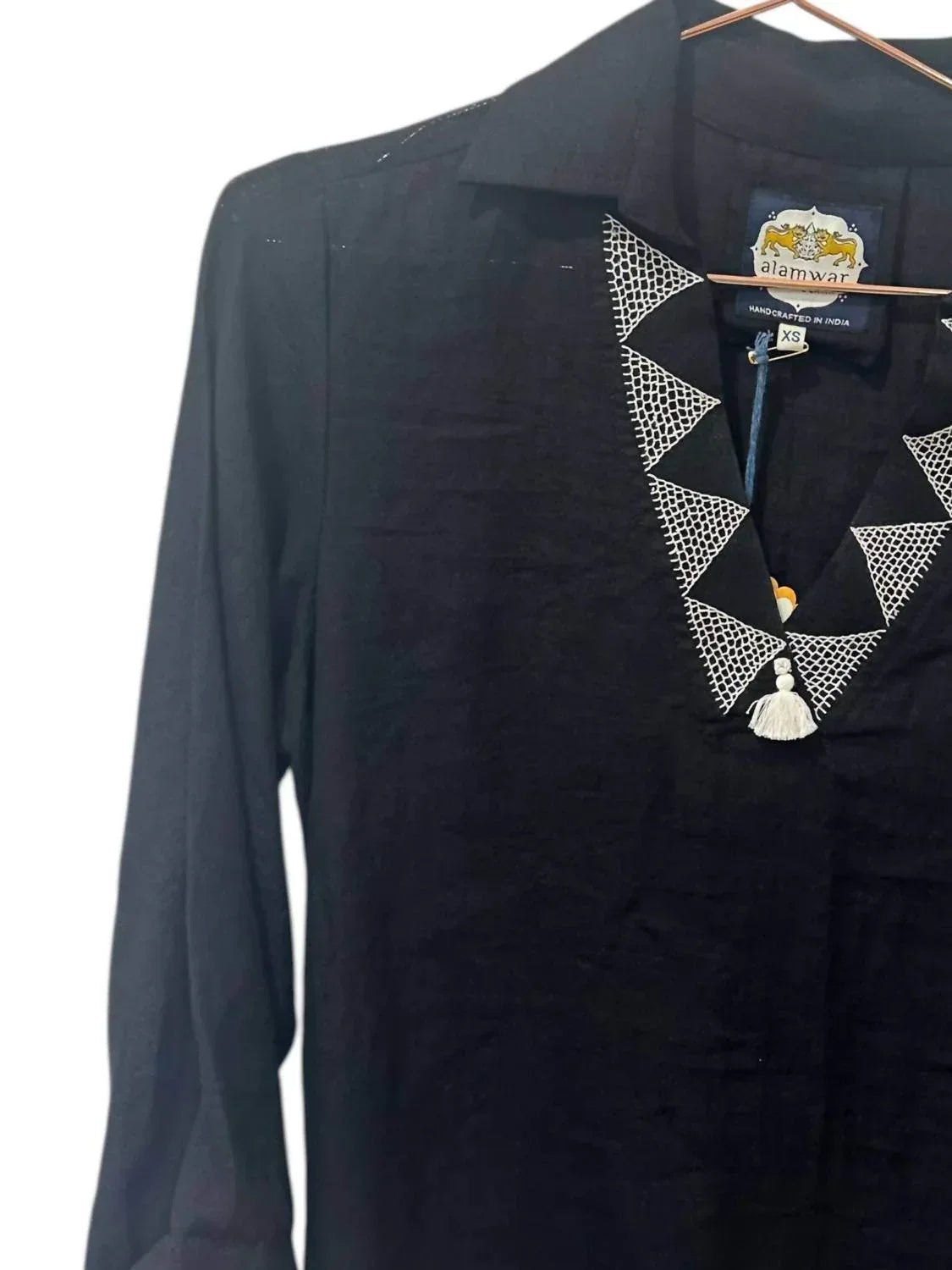 Alamwar - V-neck Linen Shirt With Embroidery - Rack Hunt