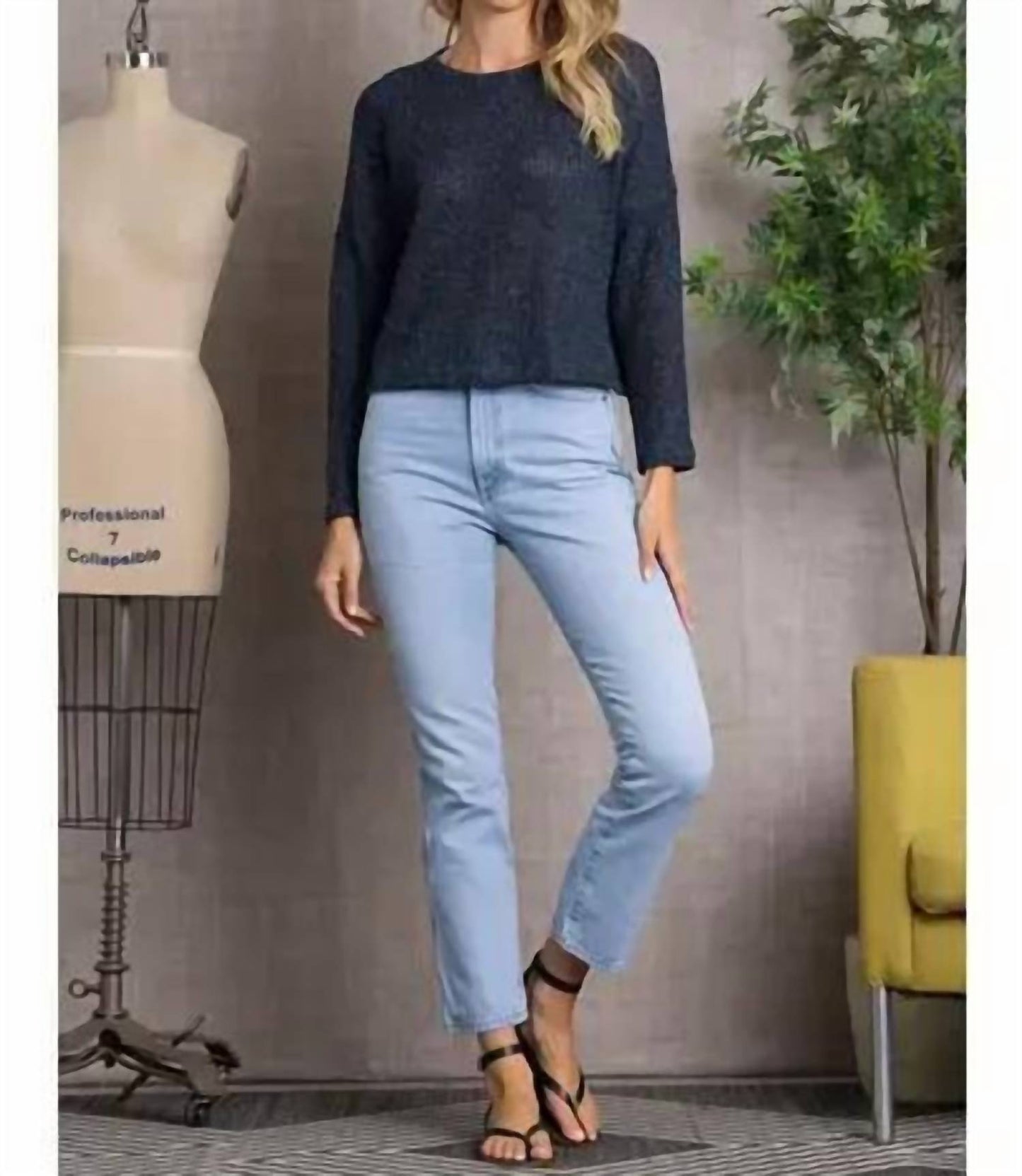 Crew Neck Cable Knit Long Sleeves Top