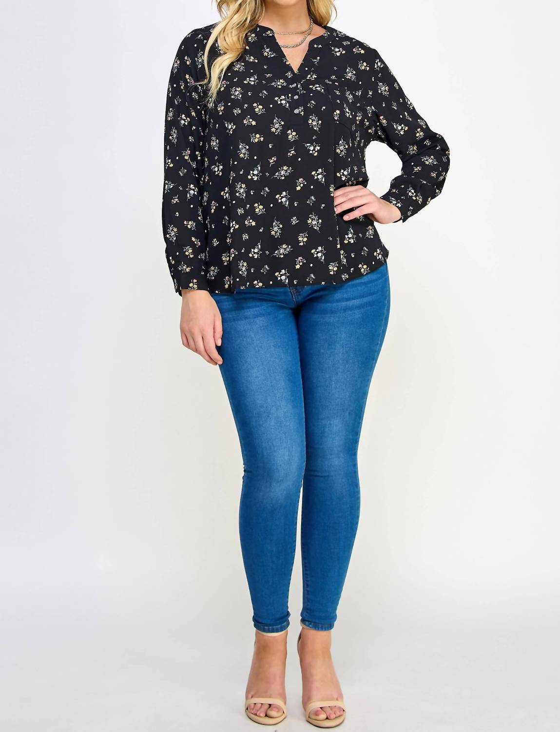 Floral Print Pop-over Blouse