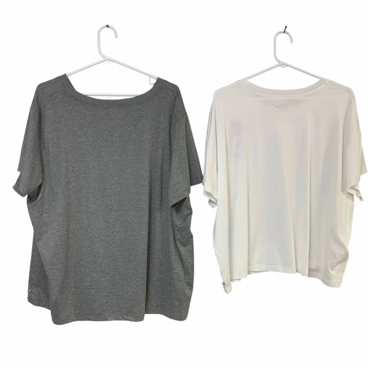 Women's Surreal Travel Crew V-neck Two-piece Tee - Plus