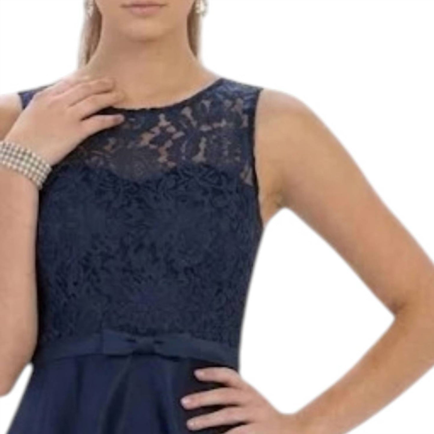 Simple & Classy Short Bridesmaids Dress