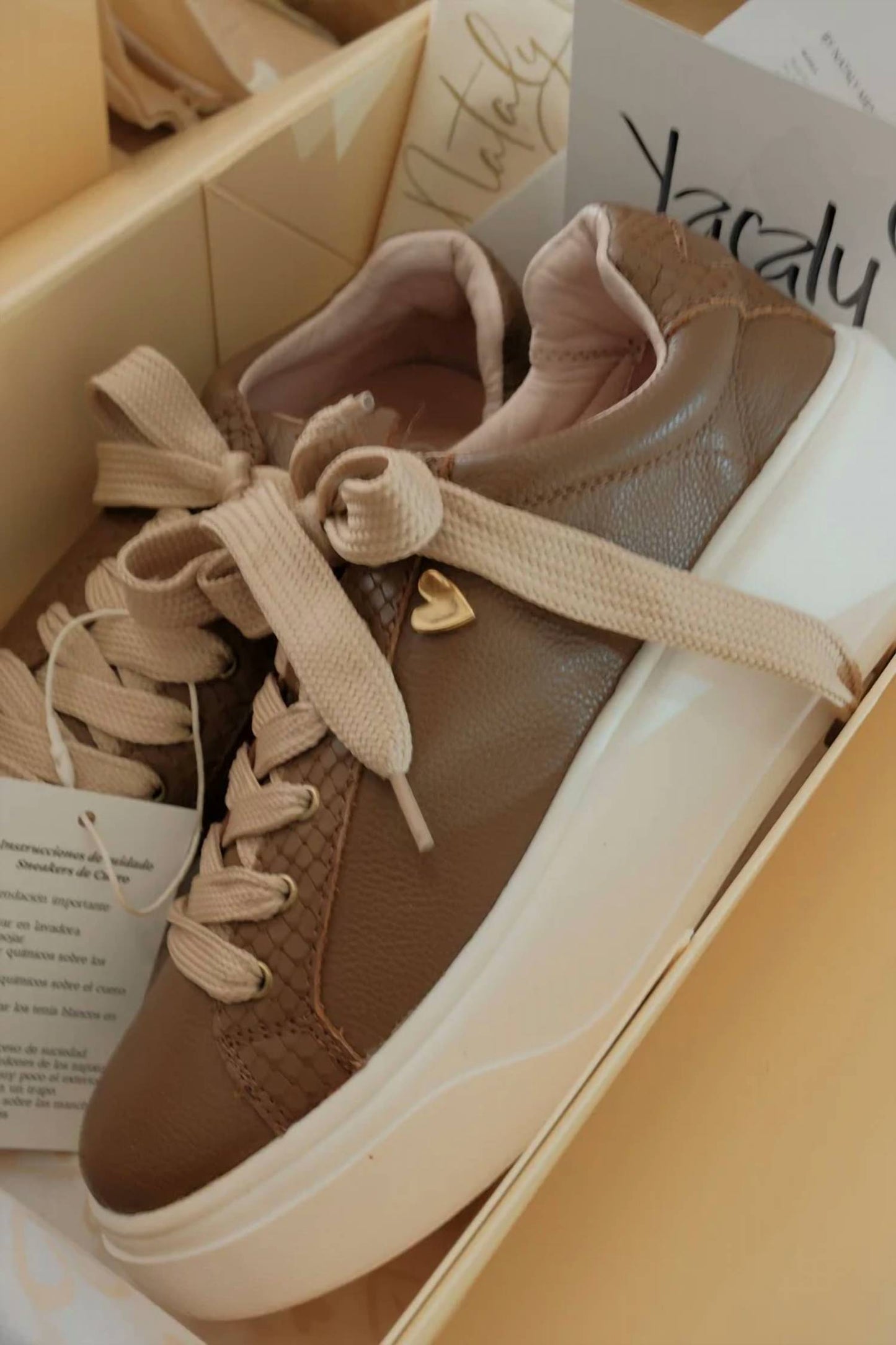 Women's Briana Sneakers