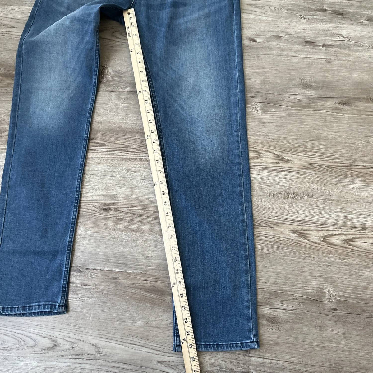 Ron Tomson Men's Amsterdam Style Straight Tapered Jeans in Dark Blue - view 3