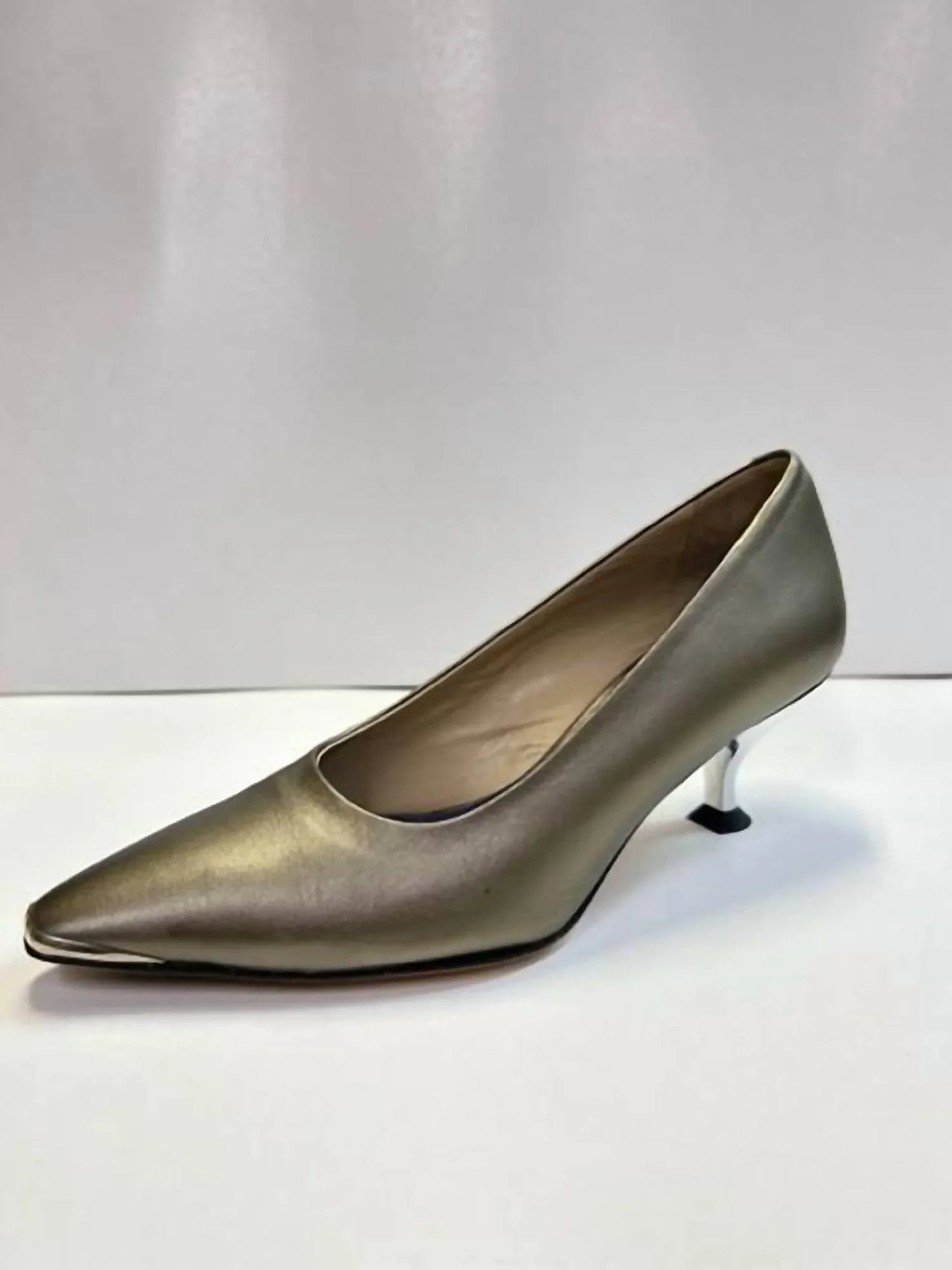Amalfi by Rangoni - DUCCIO PUMPS - Rack Hunt