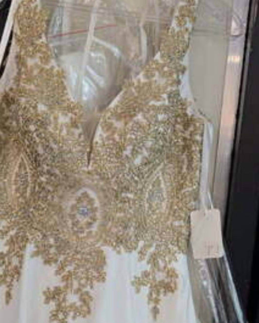 Karishma Creations - Women's Elegant Formal Dress With Lace Appliqué - Rack Hunt -