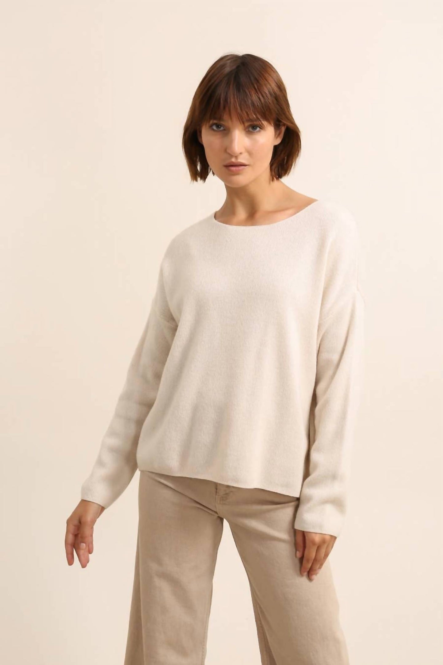 Women's Crew Neck Cashmere And Wool Sweater